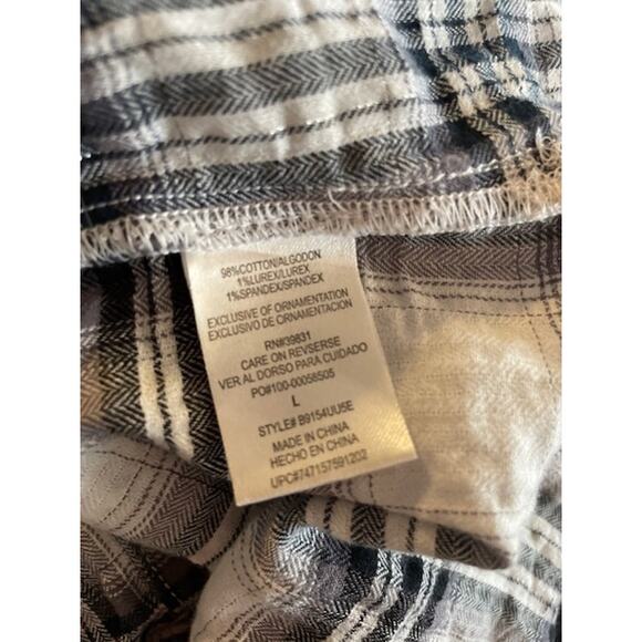 Democracy Size Large Button-up Shirt Black & Cream Collarless - Picture 6 of 6